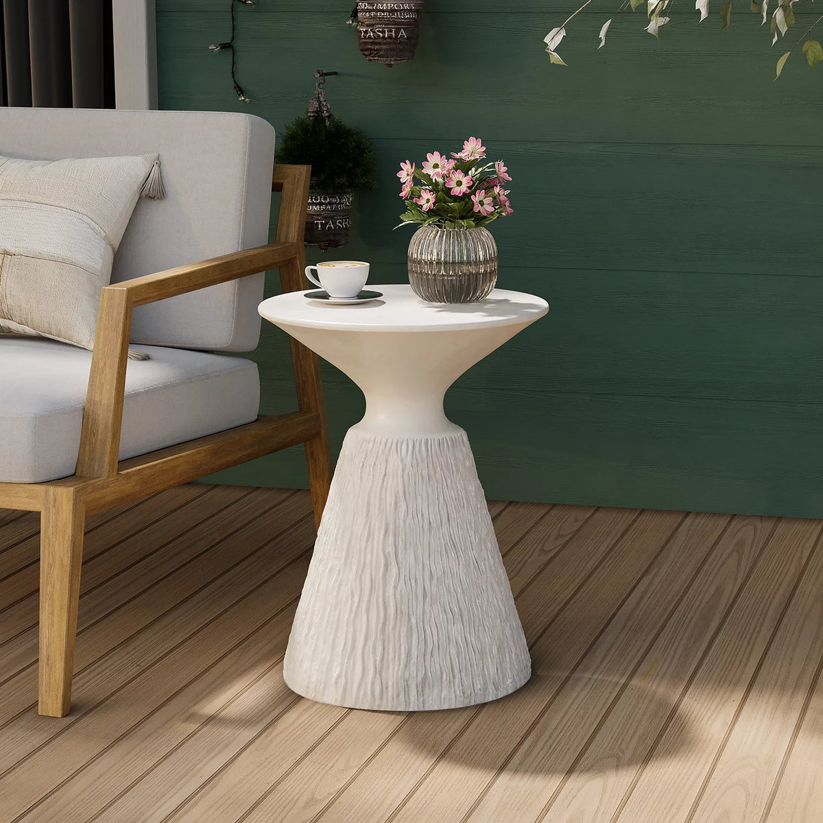 White Round Concrete Side Table Z6415