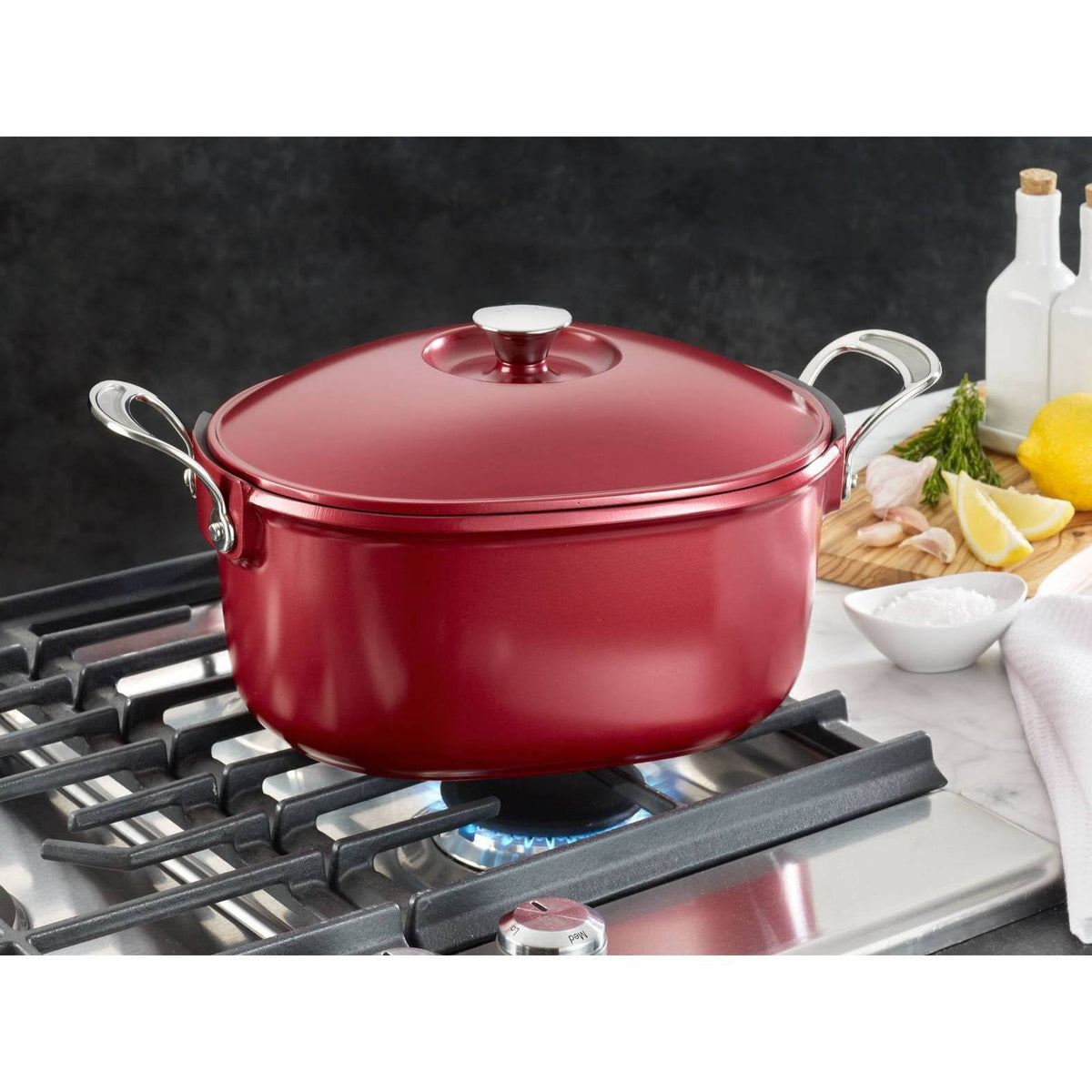 Red 6.3Qt Cast Aluminum Pot E157