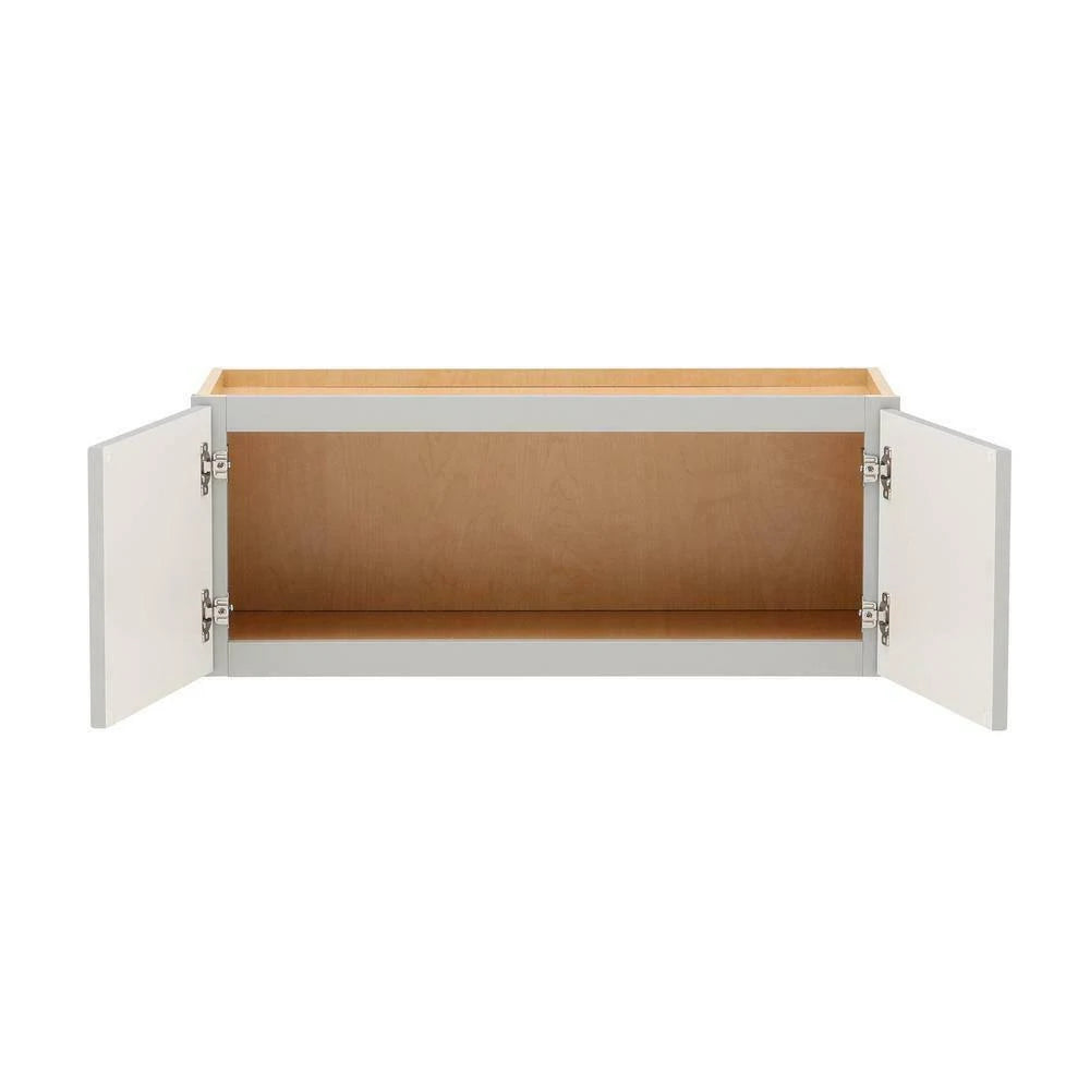 Dove Gray Wall Bridge Kitchen Cabinet O523