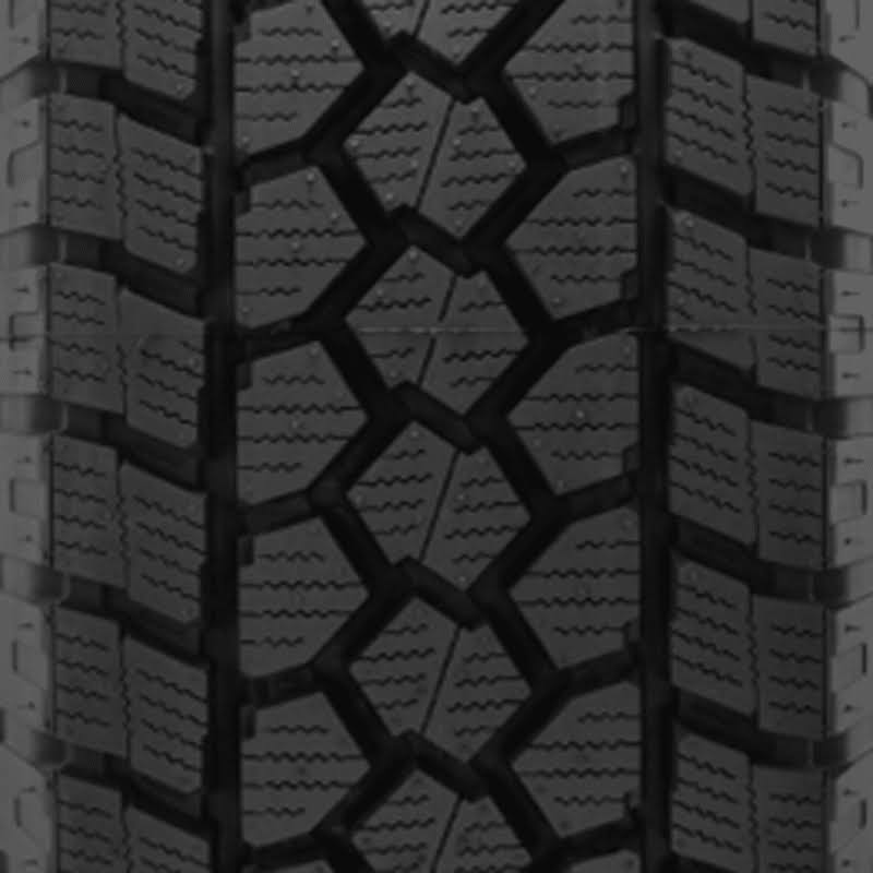 285/70R17 Tire I666670