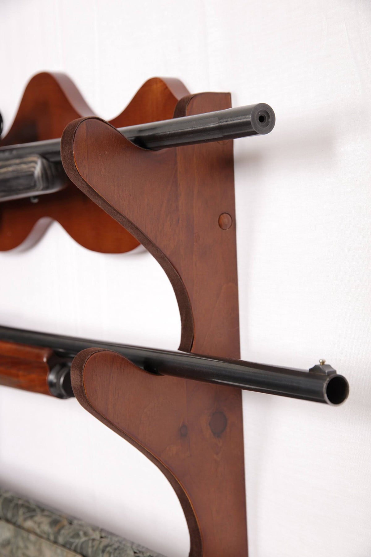 4 Gun Wall Rack F116575