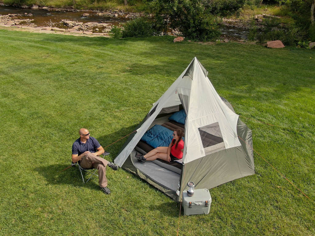 7-Person 1-Room Teepee Tent with Vented Rear Window, Green M8697