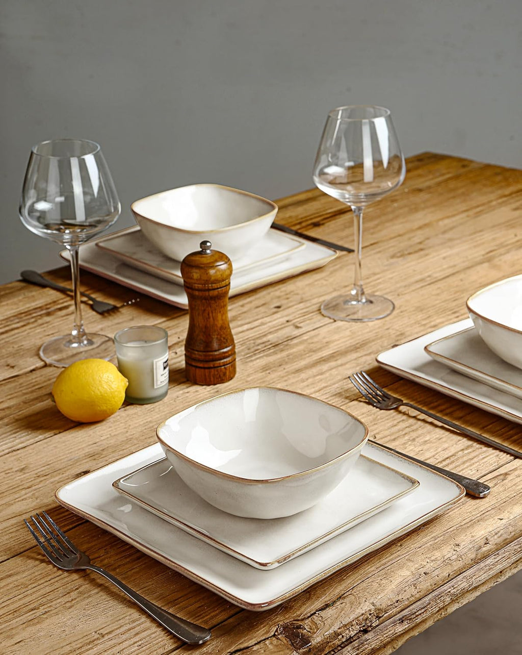 16-Piece Dinnerware Set, Square Plates and Bowls, Cappuccino White D191