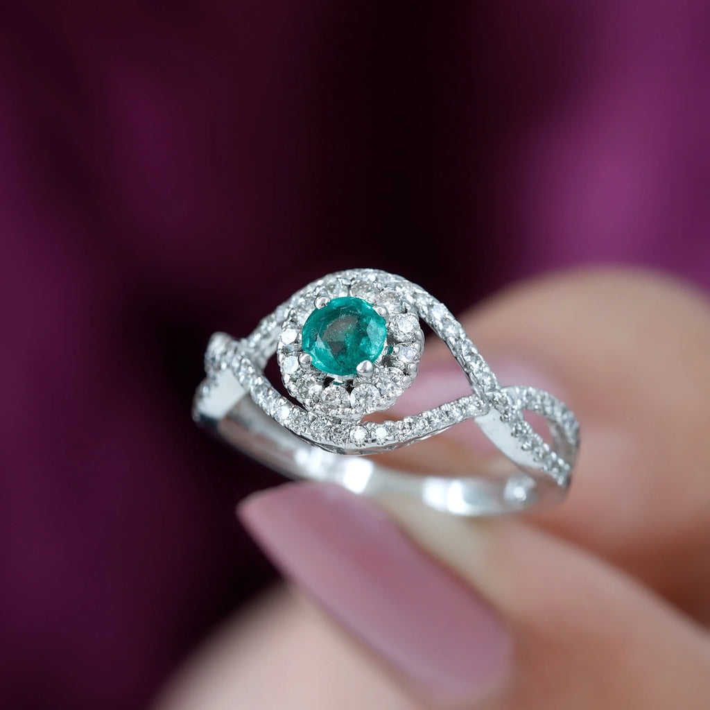 Emerald Crossover Ring with Diamond, 1 CT, 18K White Gold, US 12.50 B5670