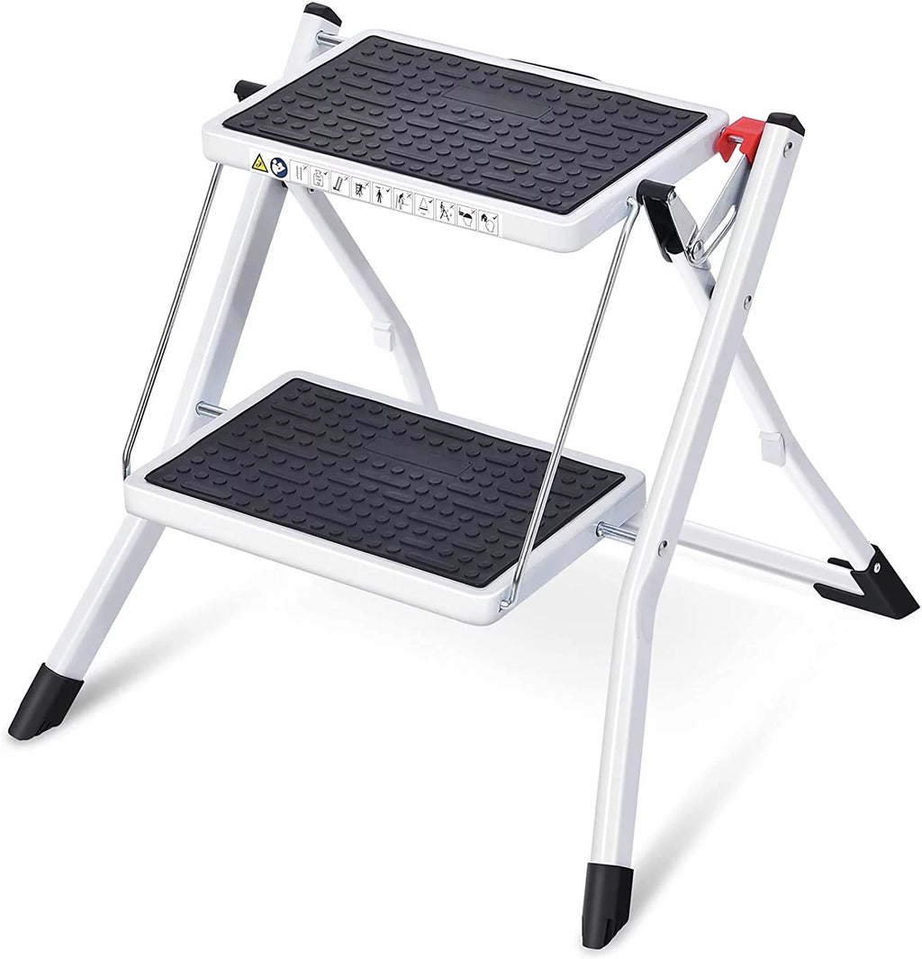 2 Step Folding Non-Slip Ladder 330Lbs Capacity Q9888