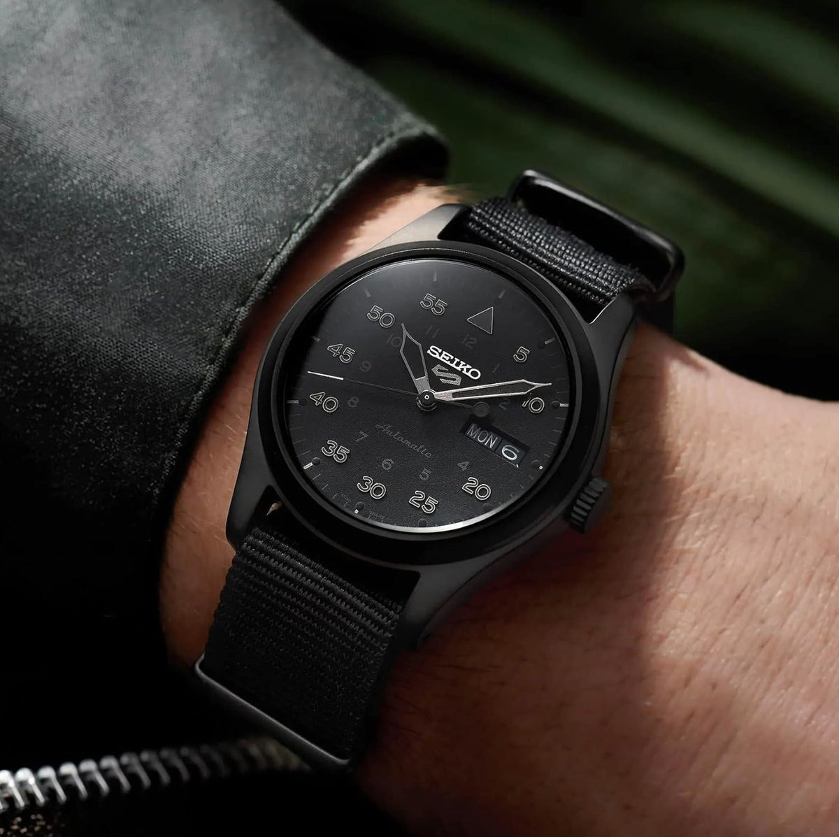 Black Dial Automatic Men's Watch S907360