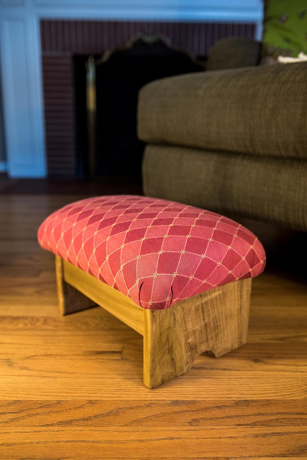Padded Foot Stool B1113