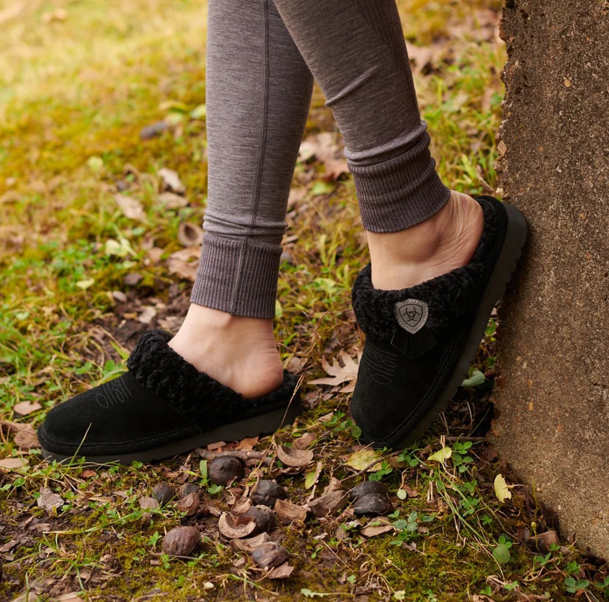 Black Square Toe Slide N58604