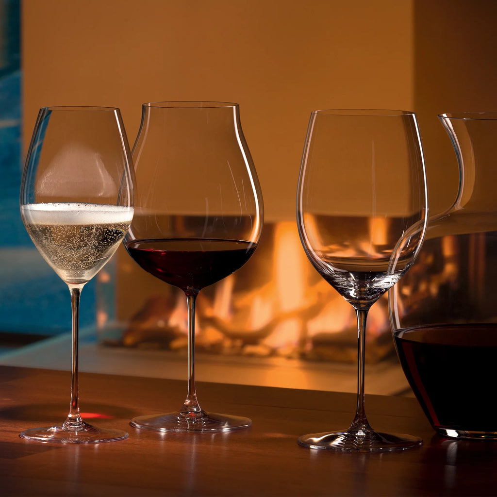 Set of 4 Large White Wine Glasses S453856