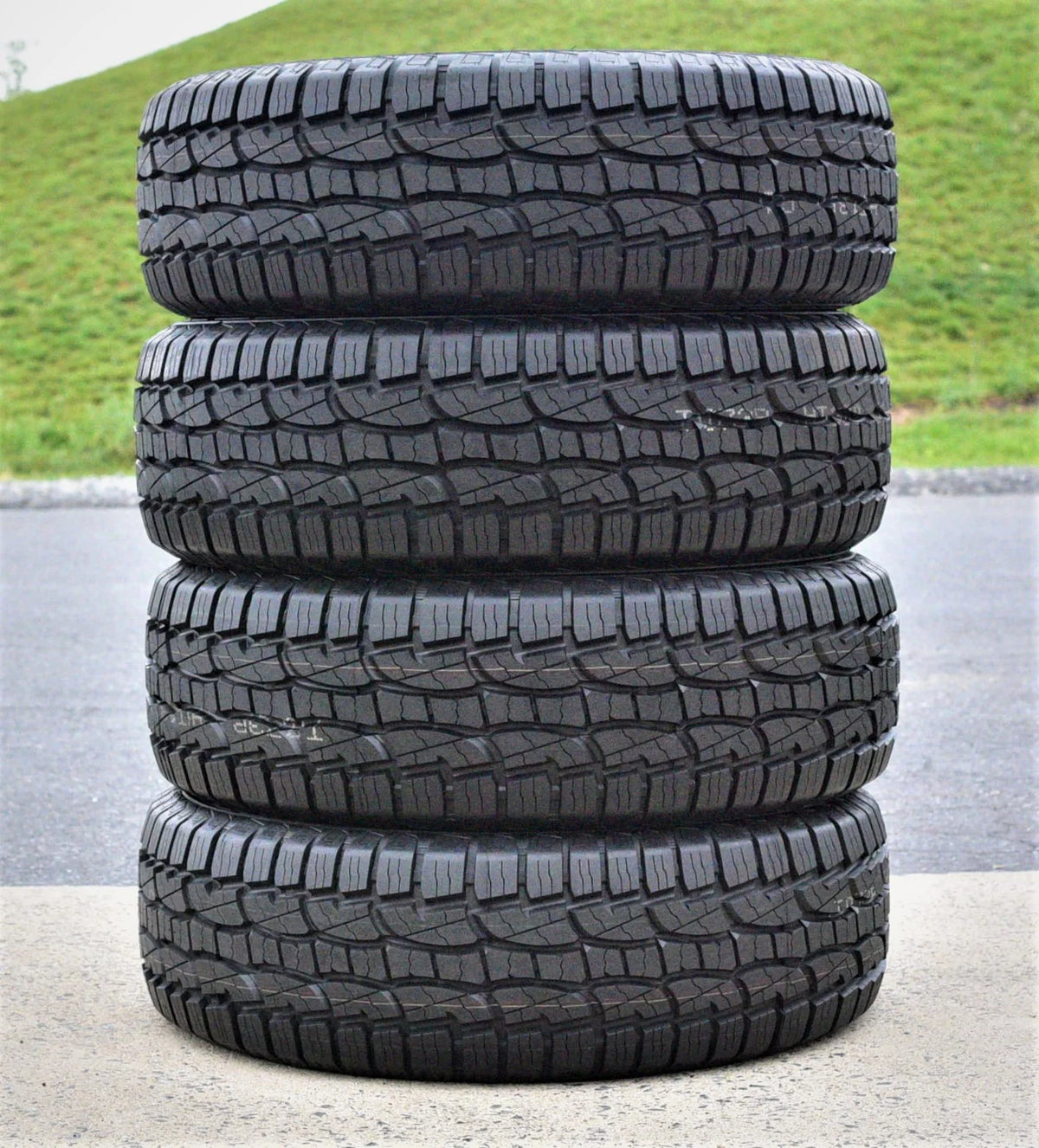 275/65R18 116H All Terrain Tire W258142