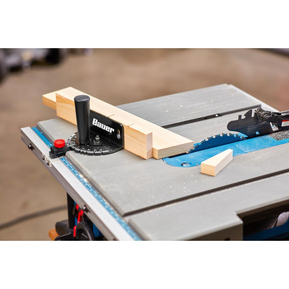24 in. Fence and Miter Gauge Z7702