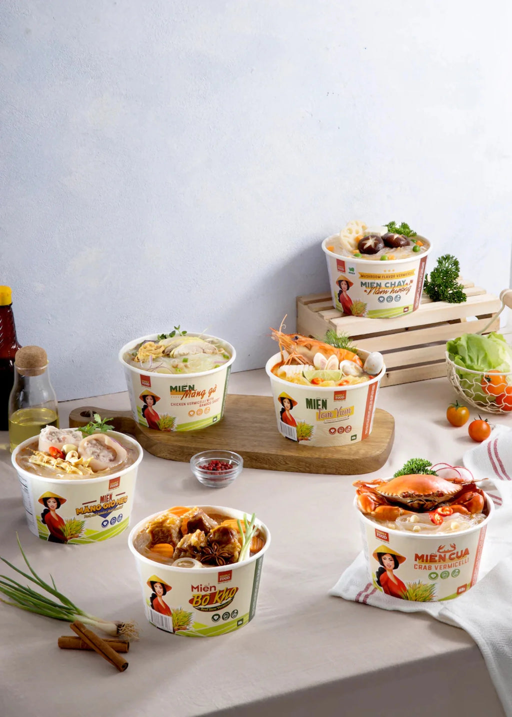 Instant Beef Stew Glass Noodle 9 Bowls 55g Fork Included M832089