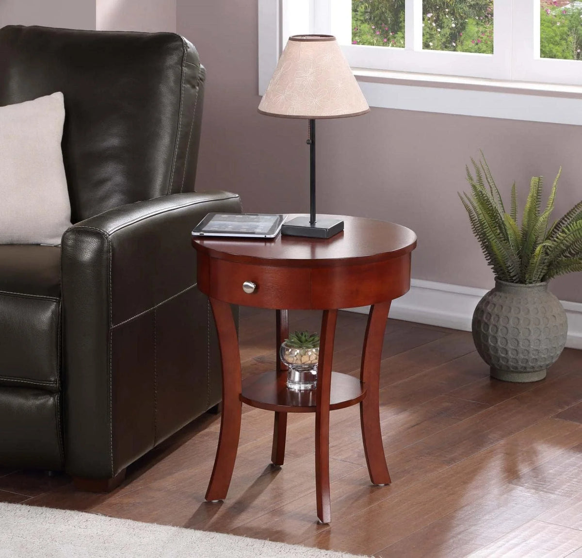 1-Drawer End Table with Shelf U724575