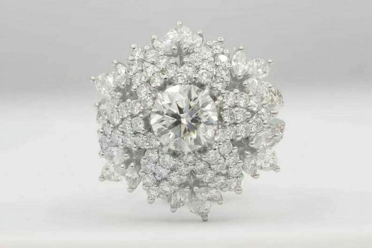 14K White Gold Diamond Cluster Ring Z5969