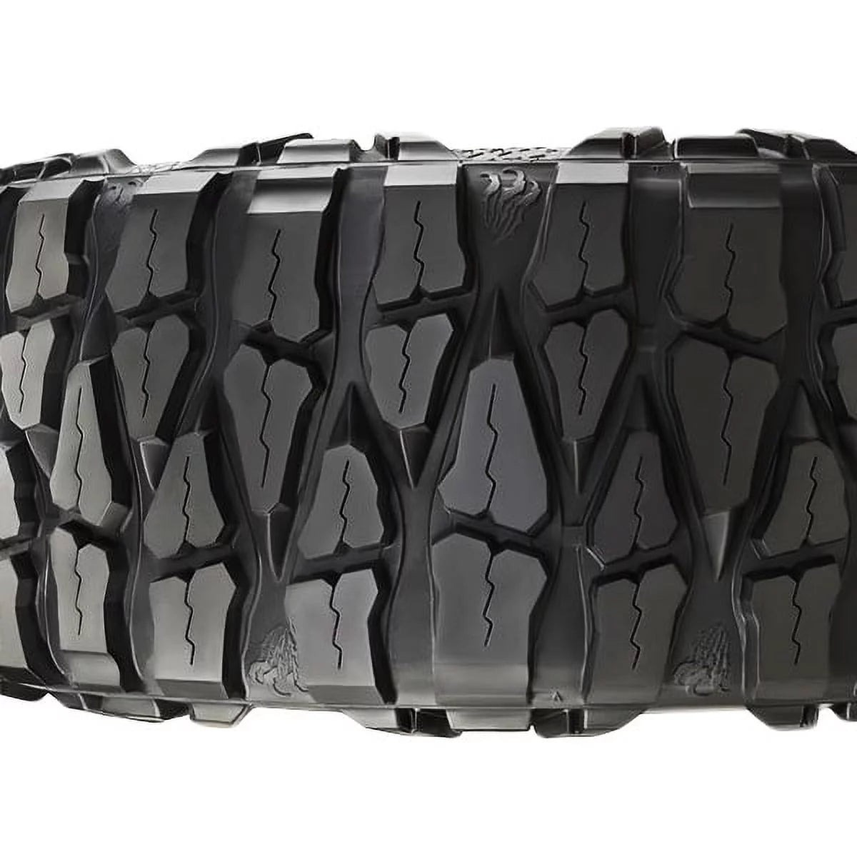 38X15.50R20 D/8PLY BSW Tire E1881